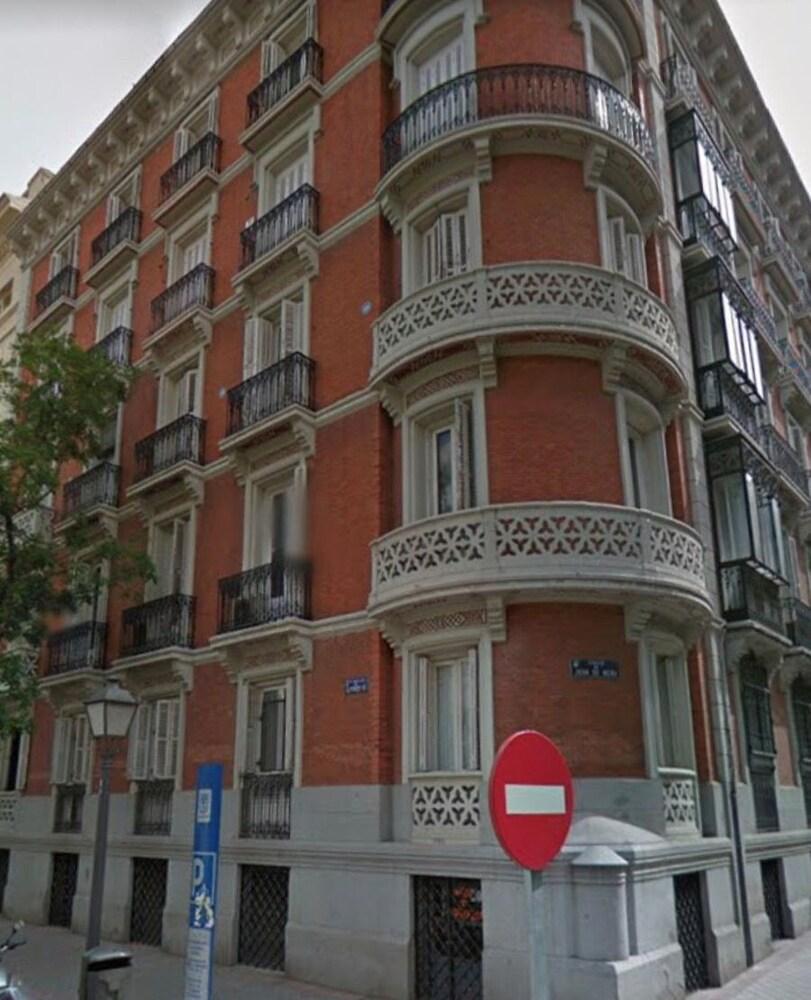 Hotel A And Z Juan De Mena (Adults Only) Madrid Exterior foto